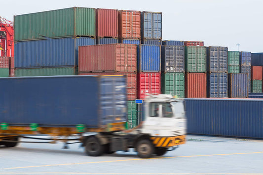 Queen Metal Strengthens Logistics Coordination for Containerized Steel Shipments